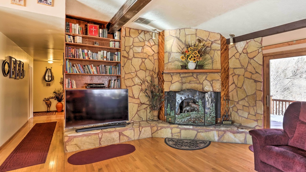 Photo of Livingroom in Hermosa