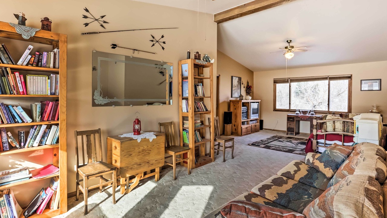 Photo of Livingroom in Hermosa