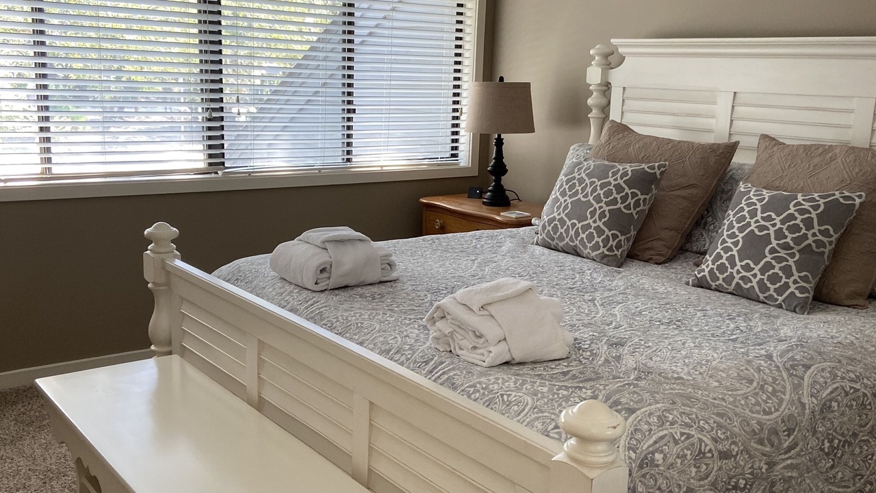 Photo of Bedroom in Palmetto Dunes