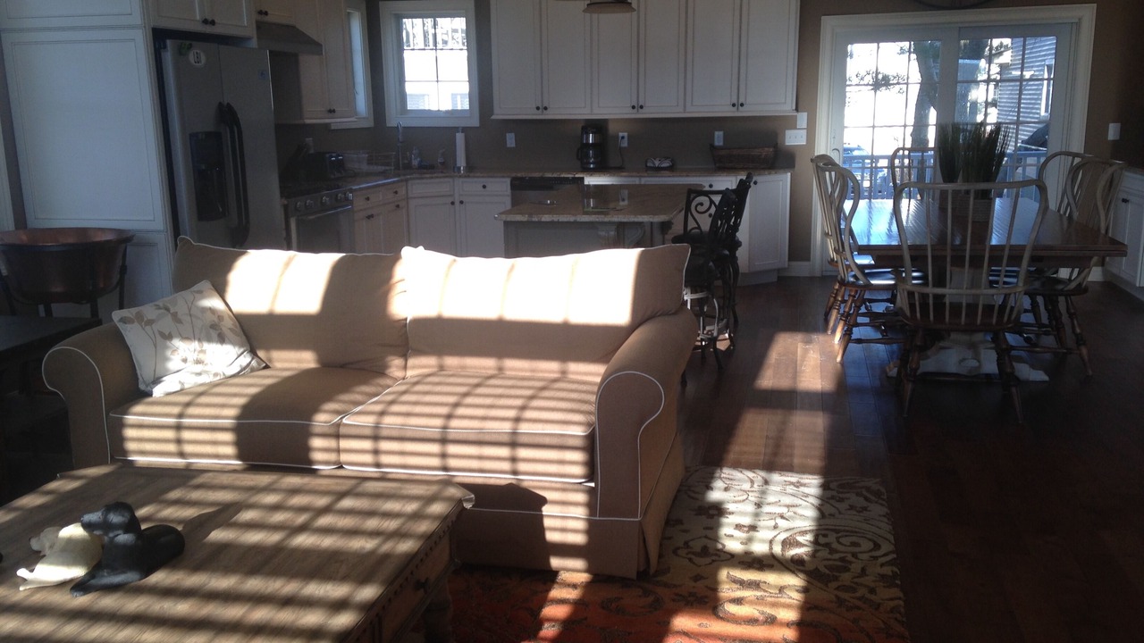 Photo of Livingroom in Beach Haven Crest