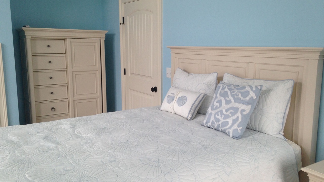 Photo of Bedroom in Beach Haven Crest