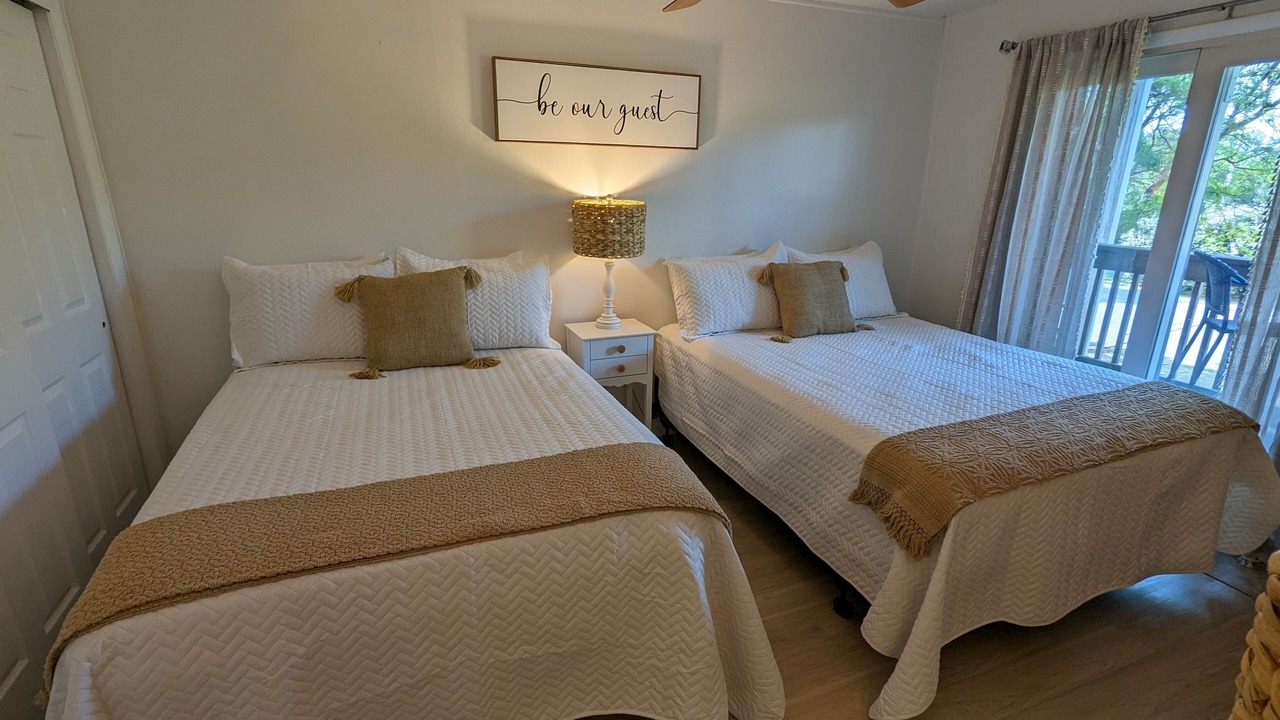 Photo of Bedroom in Caine Woods