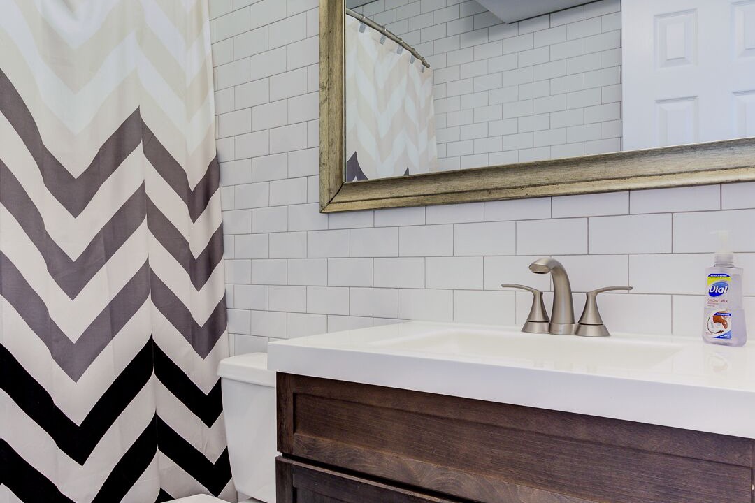 Photo of Bathroom in Admiral Estates