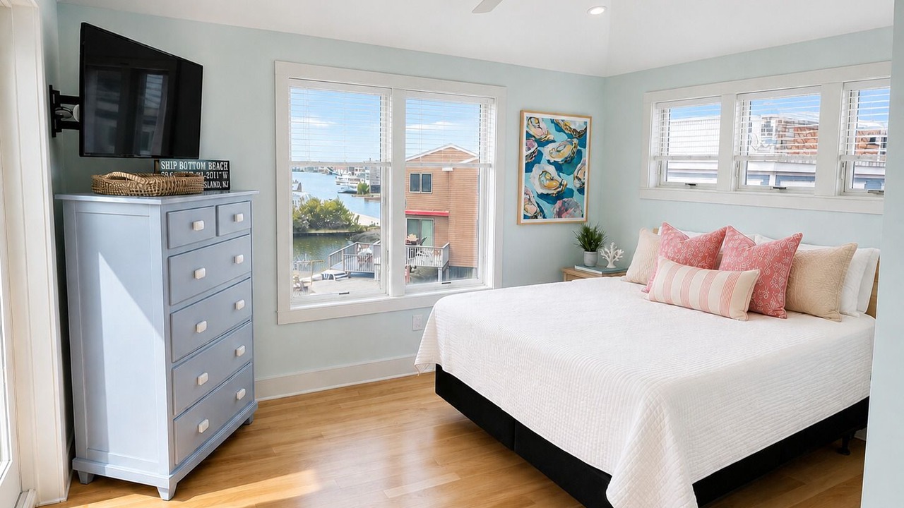 Photo of Bedroom in Ship Bottom