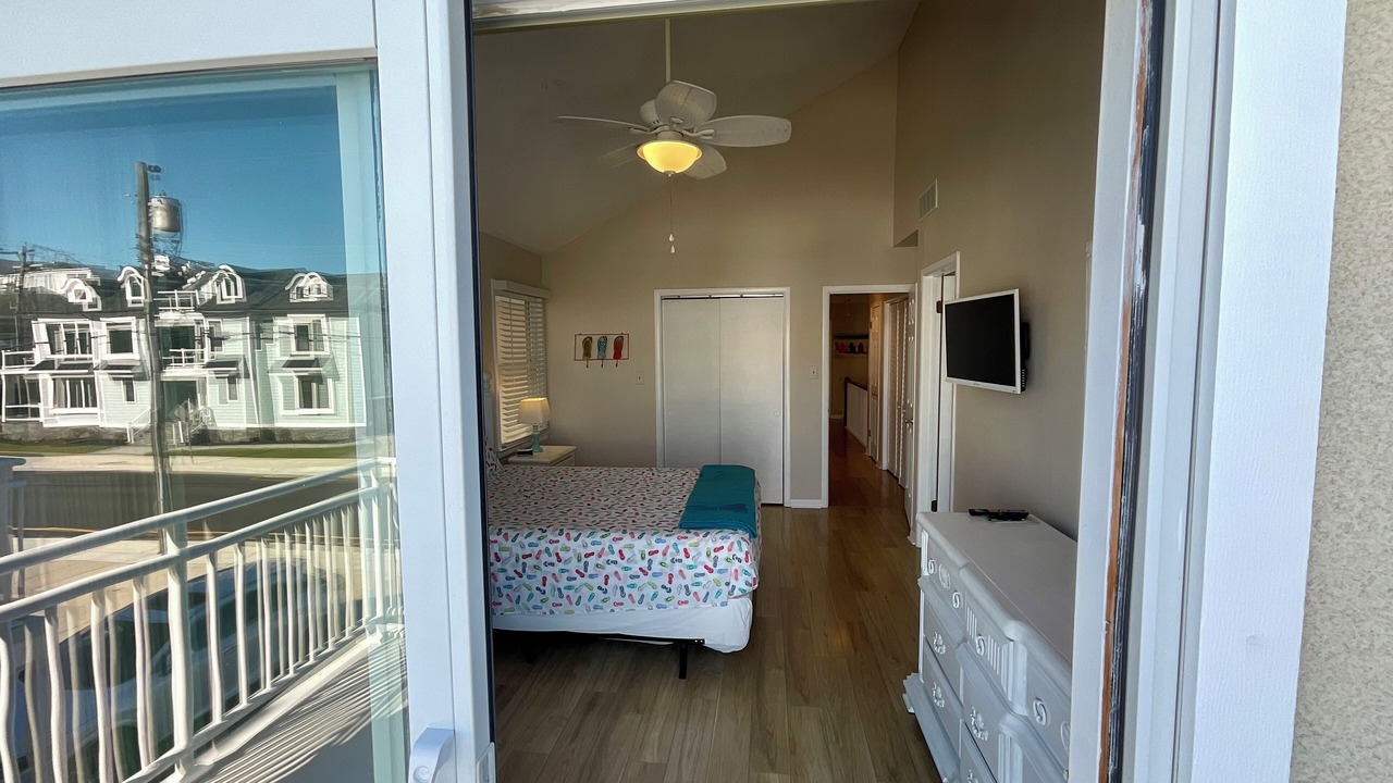 Photo of Bedroom in Wildwood Crest
