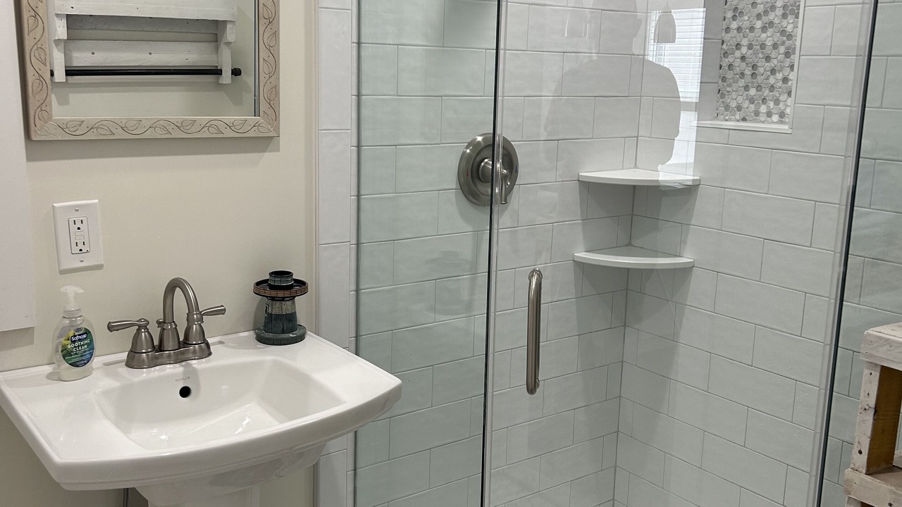 Photo of Bathroom in Ship Bottom