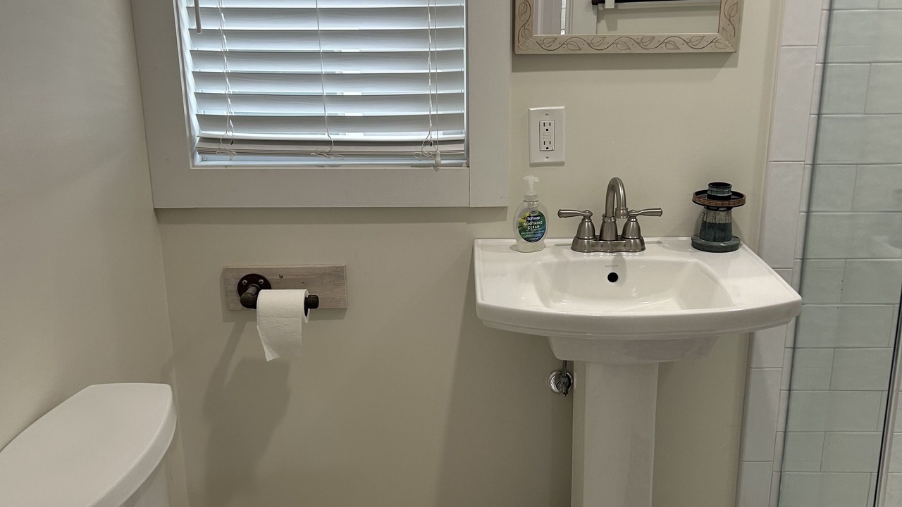 Photo of Bathroom in Ship Bottom