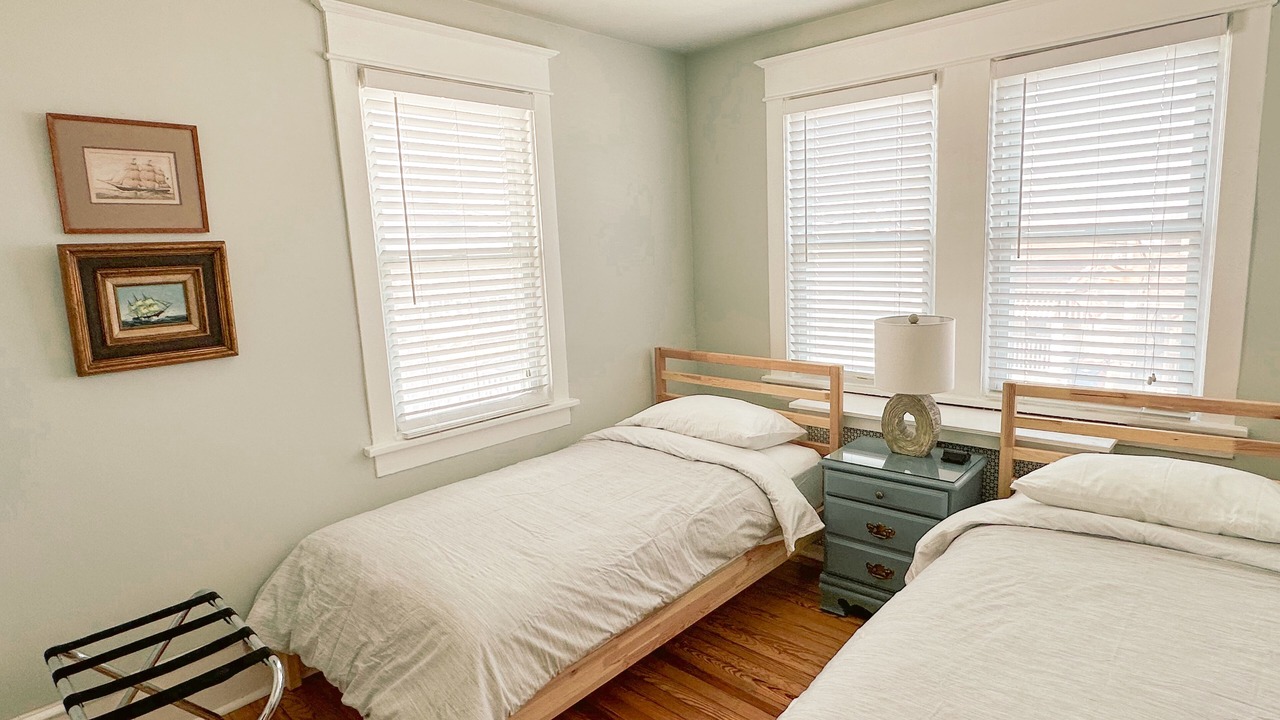 Photo of Bedroom in Ventnor City