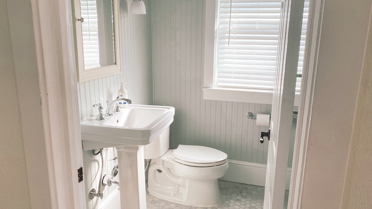 Photo of Bathroom in Ventnor City