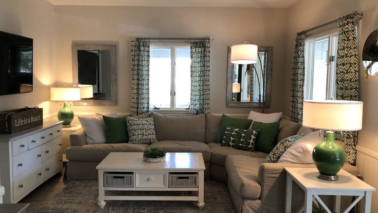 Photo of Bedroom in Corolla Light