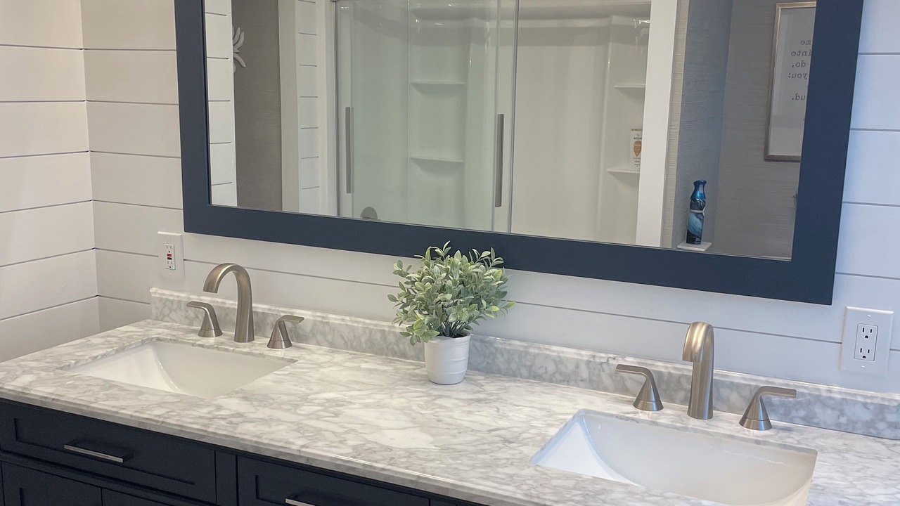 Photo of Bathroom in Corolla Light