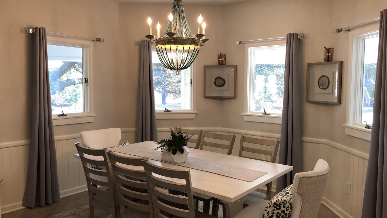 Photo of Bedroom in Corolla Light
