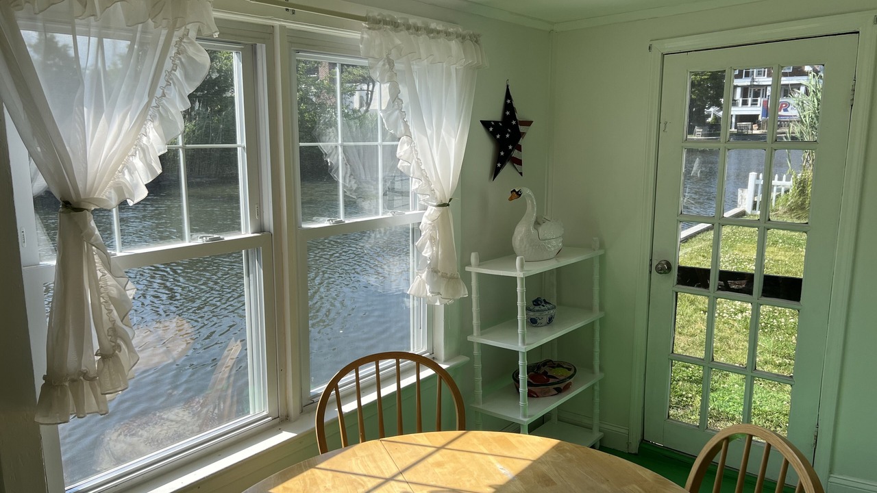 Photo of Bedroom in Avon