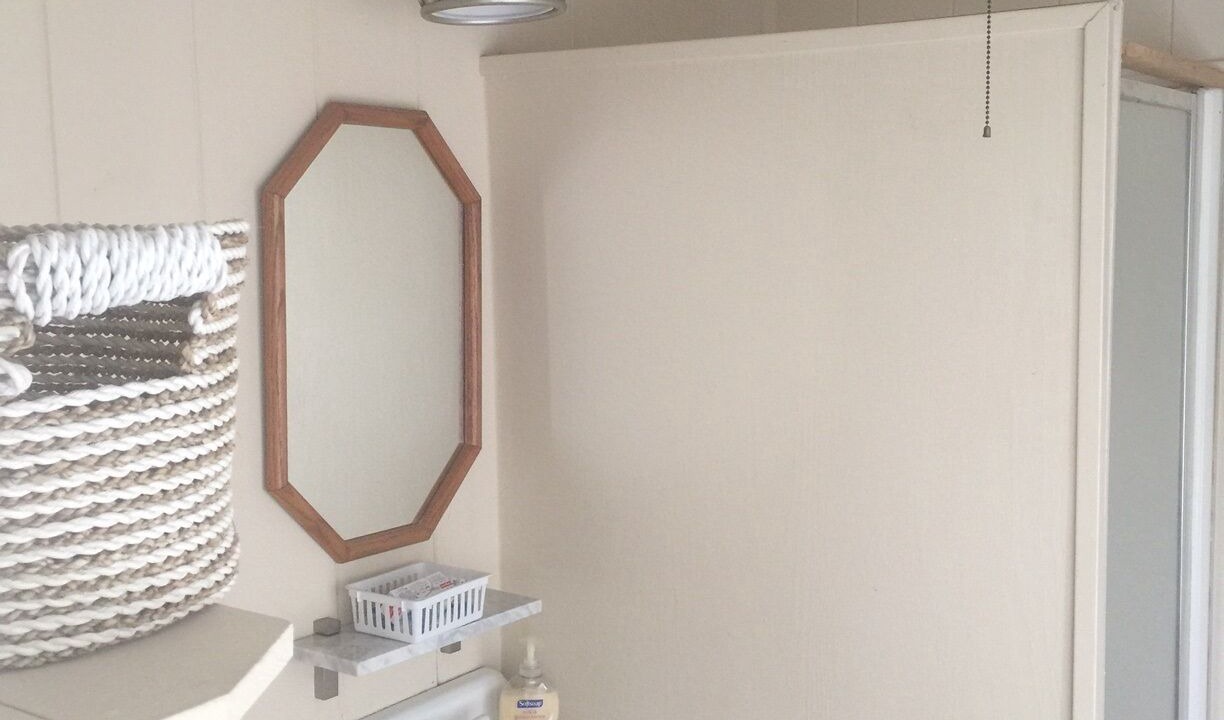 Photo of Bathroom in Lake Waccamaw