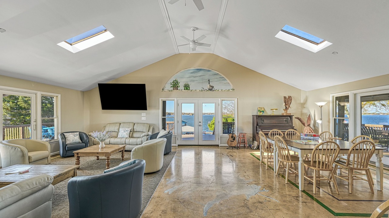 Photo of Livingroom in Bumpass