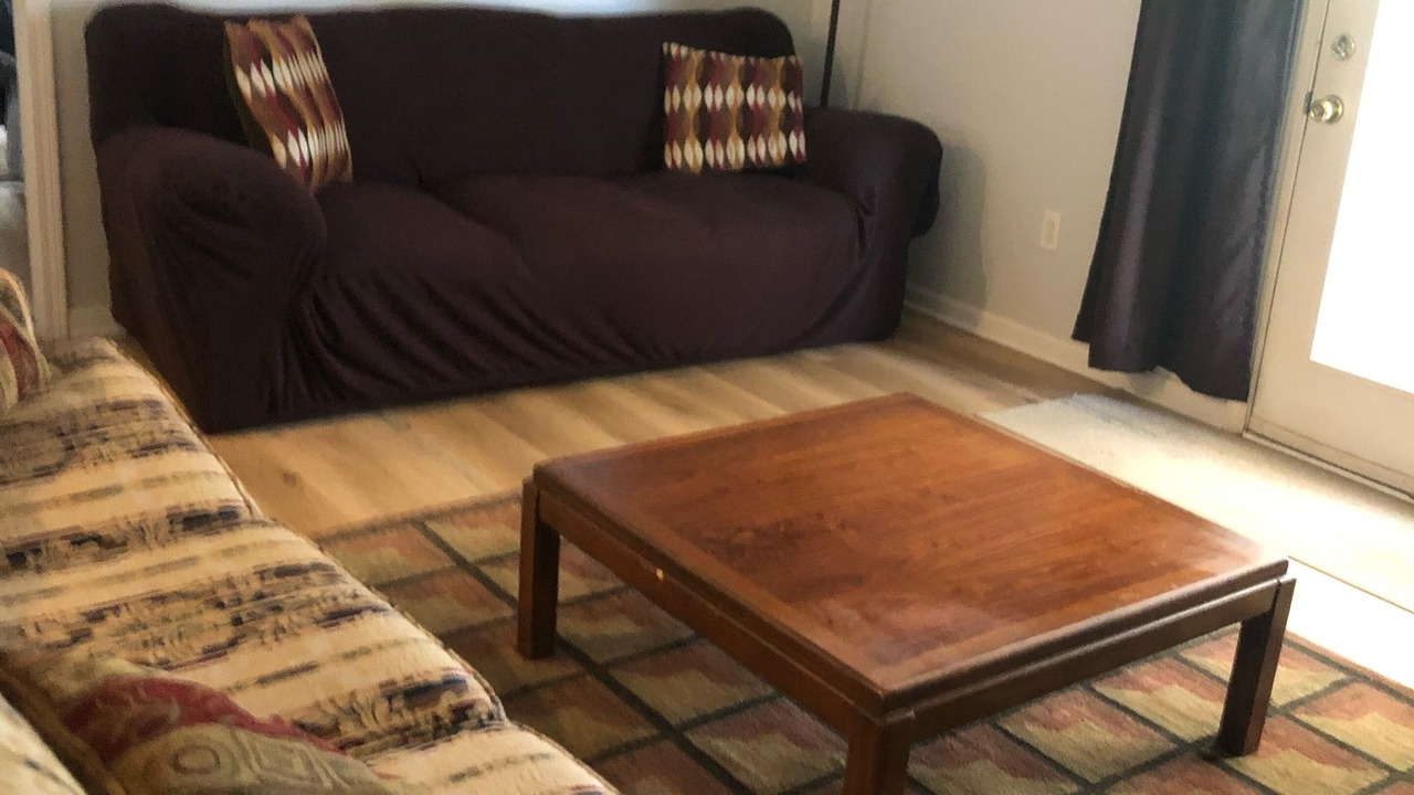 Photo of Livingroom in Manning
