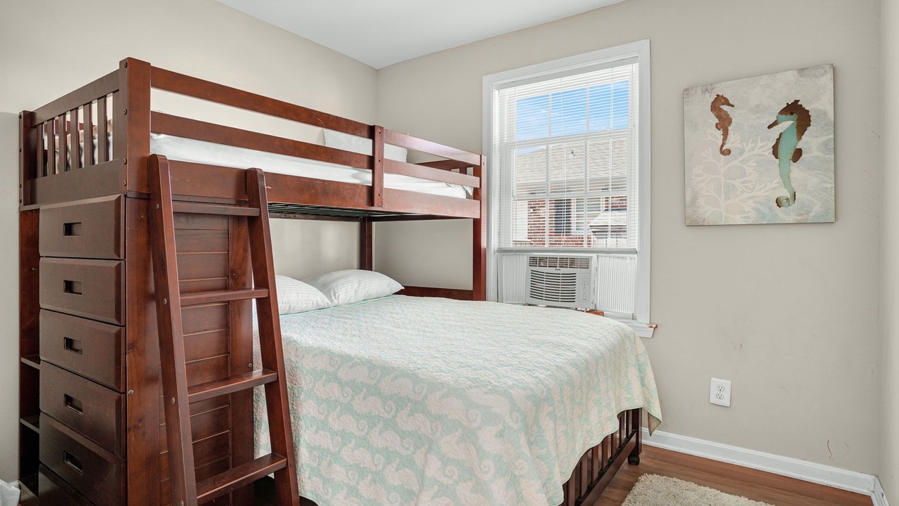 Photo of Bedroom in North Ocean City