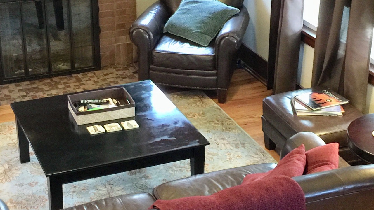 Photo of Livingroom in Morton Meadows