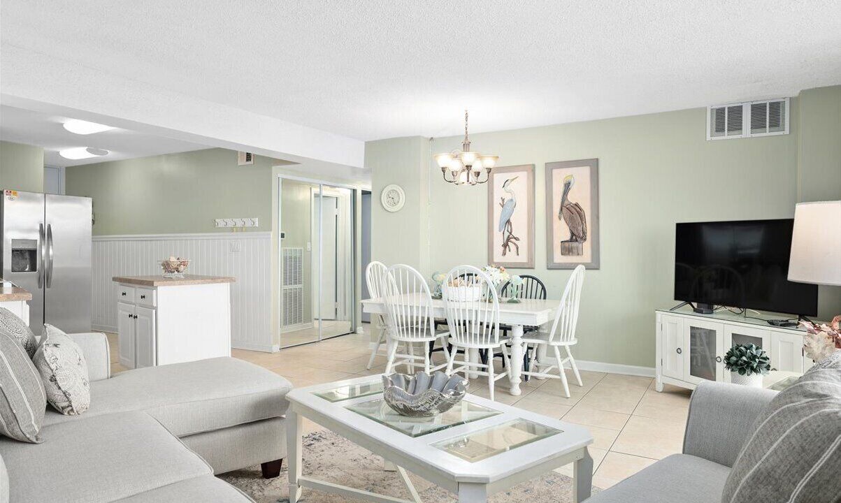 Photo of Livingroom in Midtown Ocean City