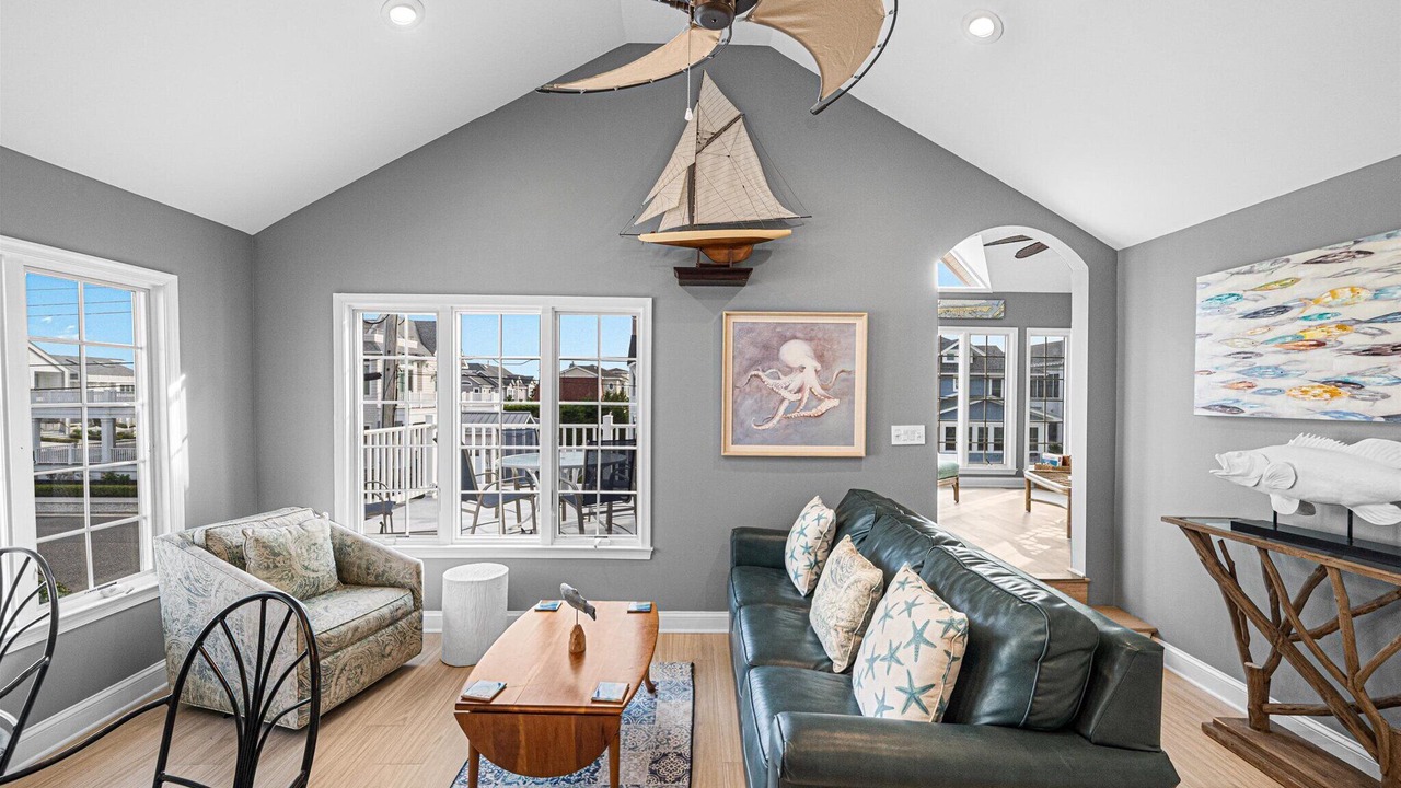 Photo of Livingroom in Stone Harbor