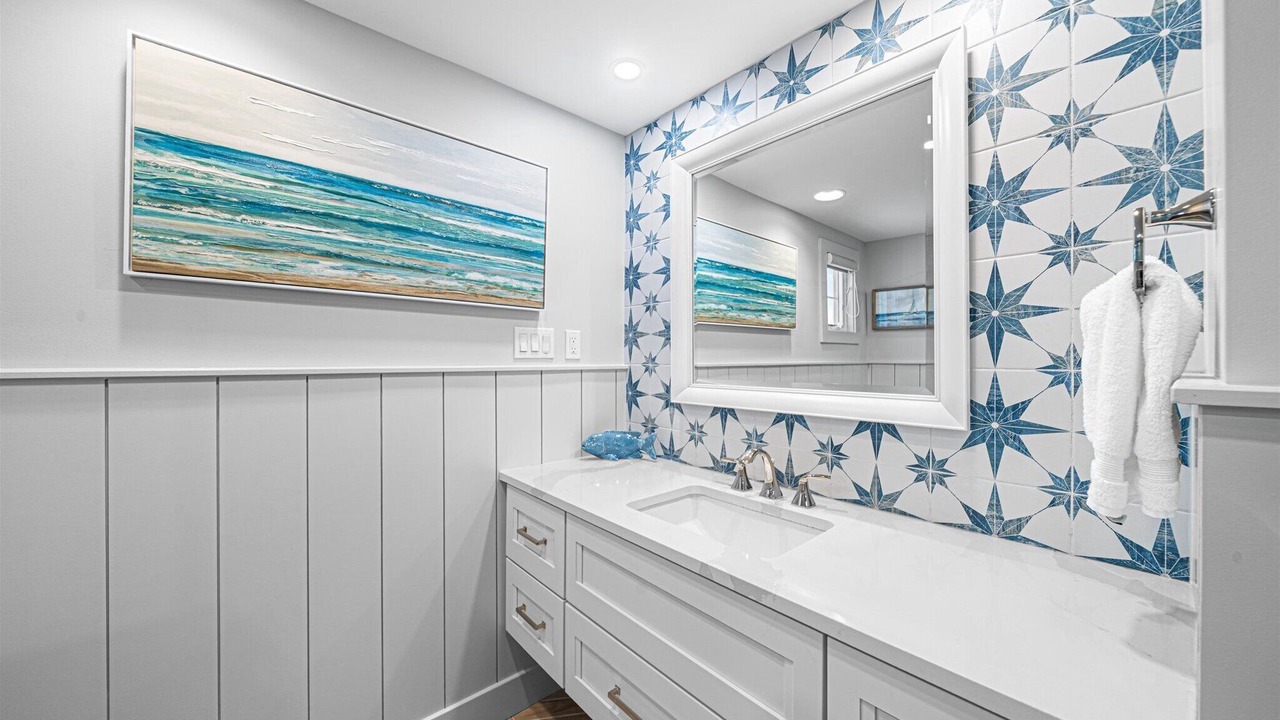Photo of Bathroom in Stone Harbor