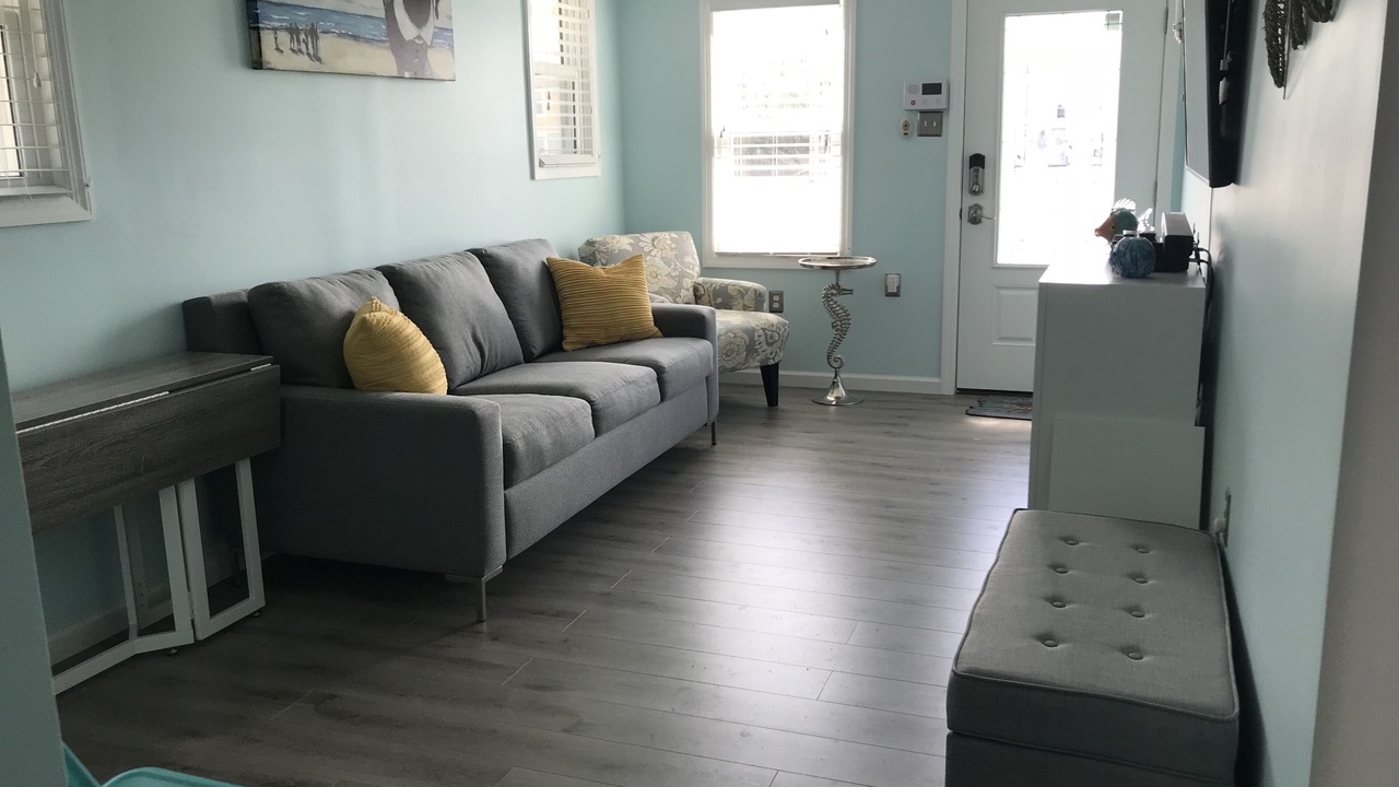 Photo of Livingroom in Ortley Beach