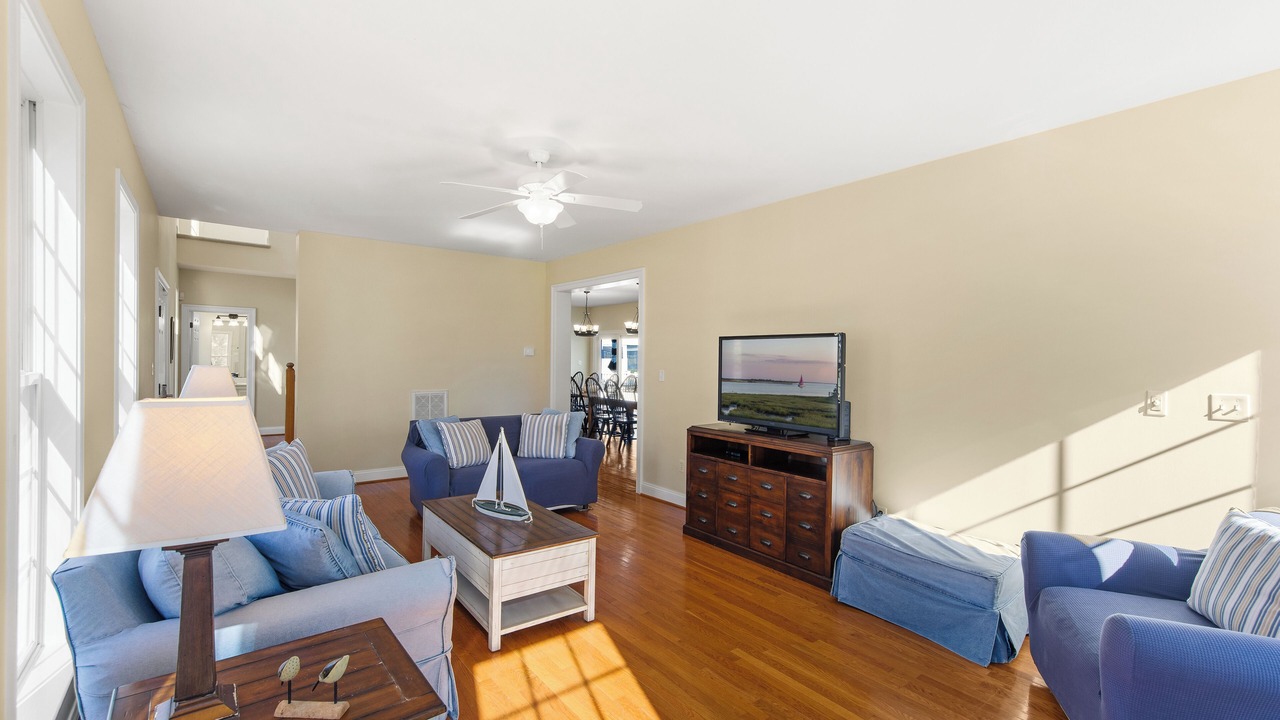 Photo of Livingroom in Cambridge