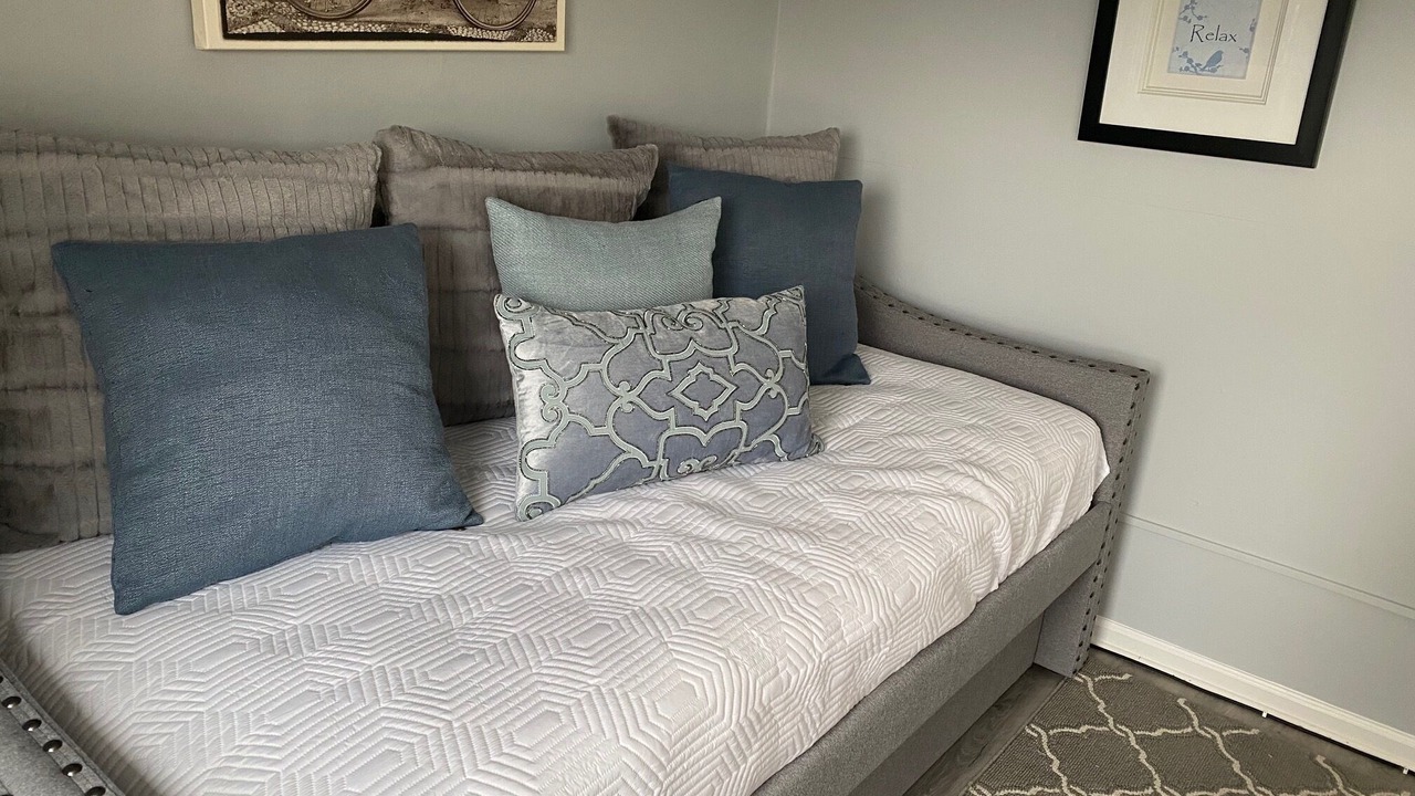 Photo of Bedroom in Avon