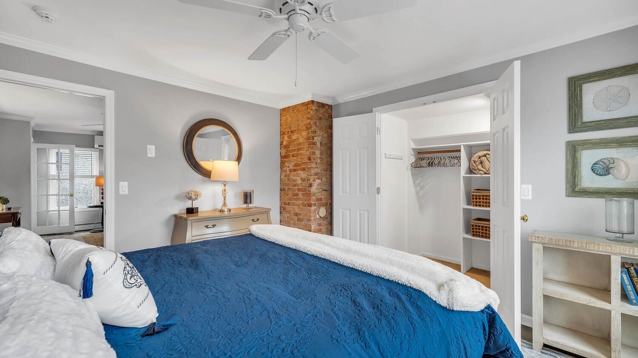 Photo of Bedroom in Avon
