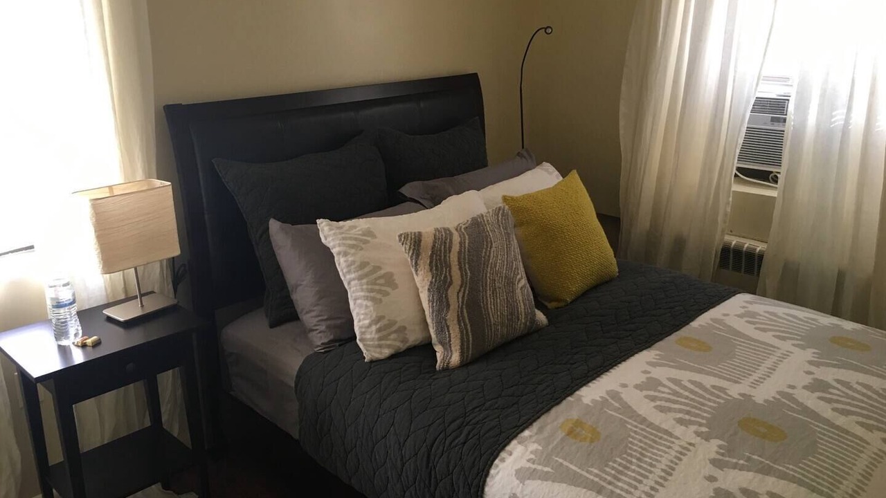 Photo of Bedroom in Union City