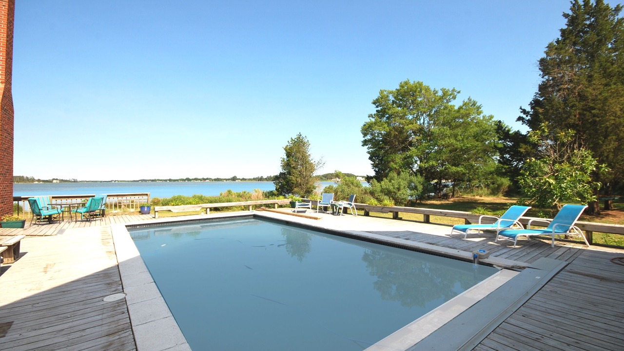 Photo of Outdoor in Woolford