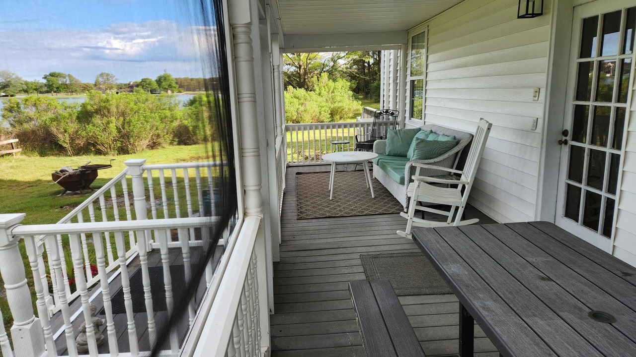 Photo of Outdoor in Woolford