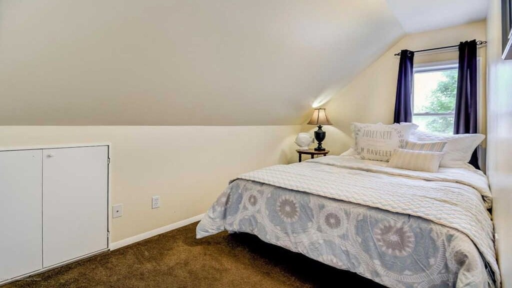 Photo of Bedroom in Ortley Beach