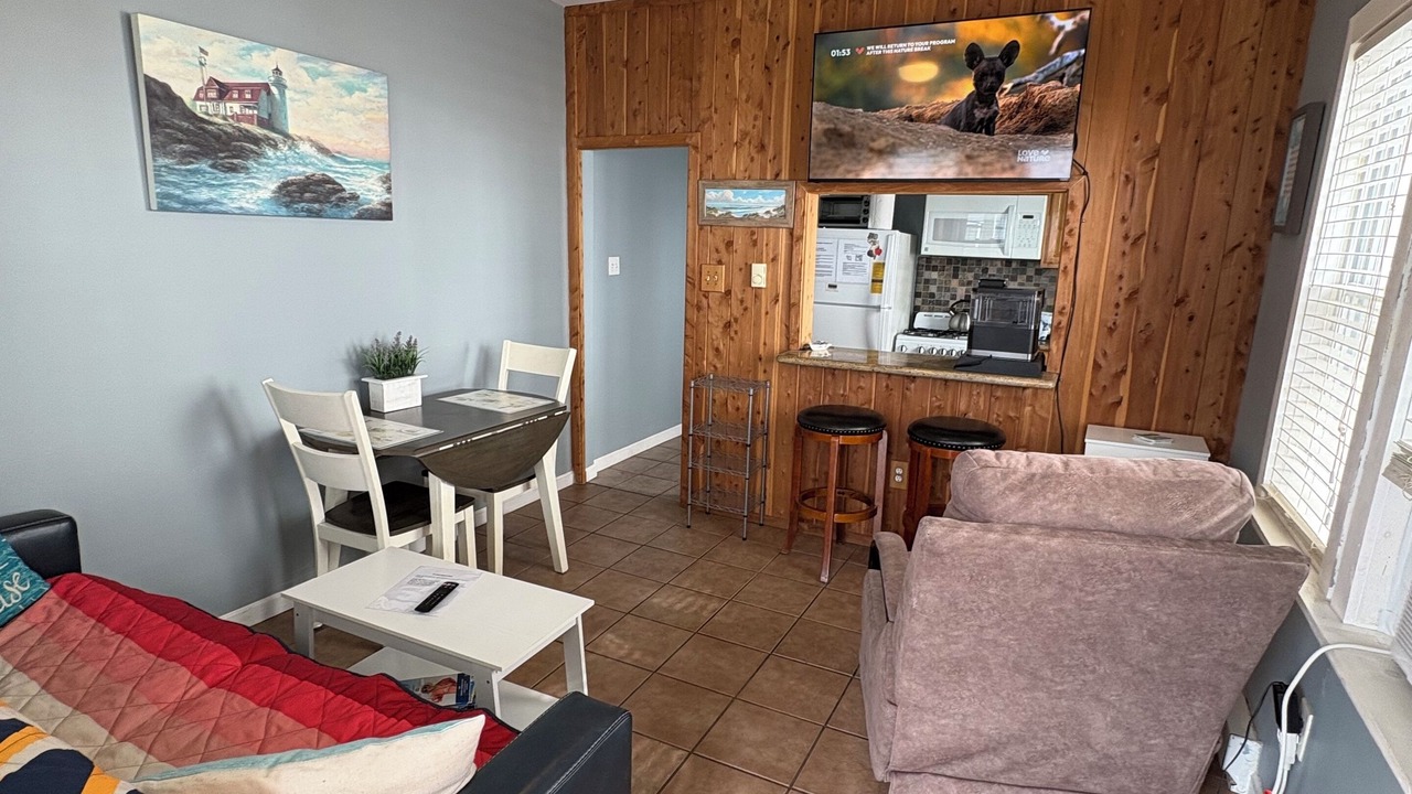 Photo of Livingroom in North End