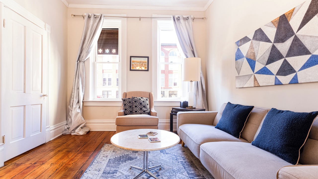 Photo of Livingroom in Downtown Dubuque