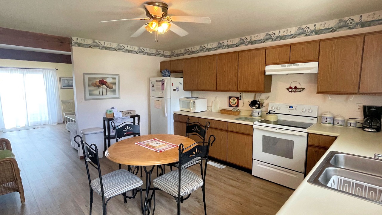 Photo of Kitchen in Deep Hole