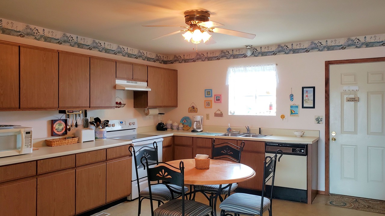 Photo of Kitchen in Deep Hole