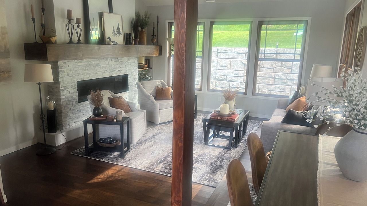 Photo of Livingroom in Sturgis
