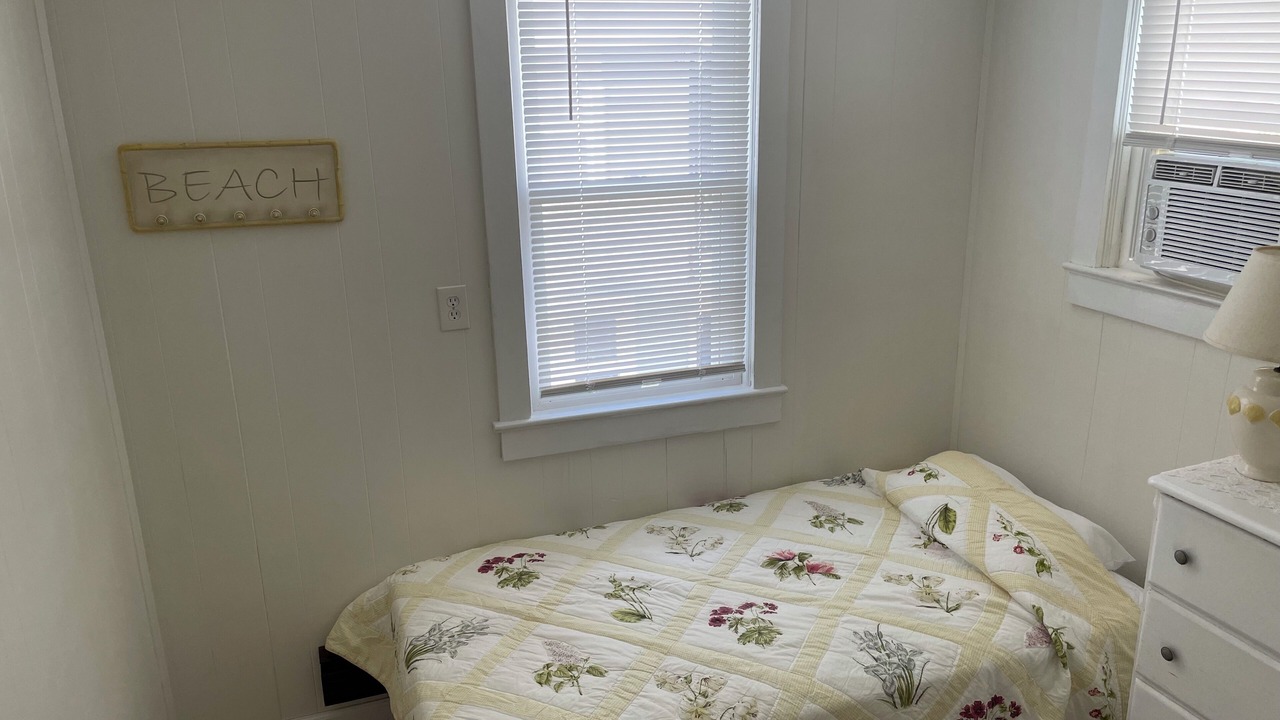 Photo of Bedroom in Surf City