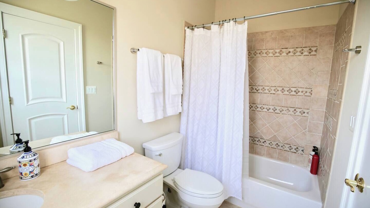 Photo of Bathroom in Bluemont