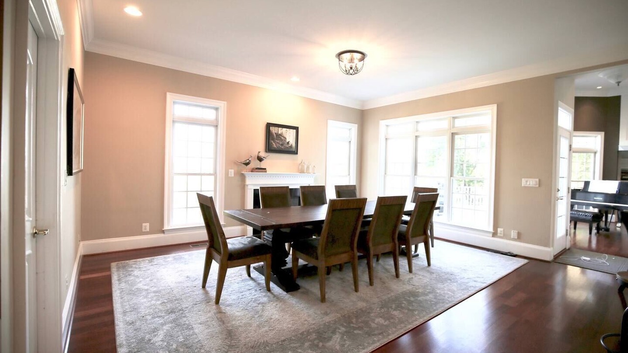 Photo of Bedroom in Bluemont