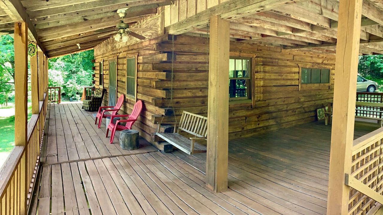 Photo of Outdoor in Saluda