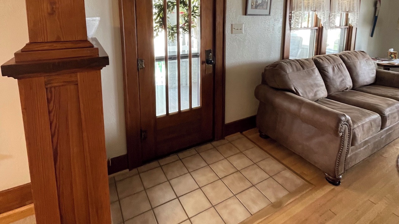 Photo of Livingroom in Decorah