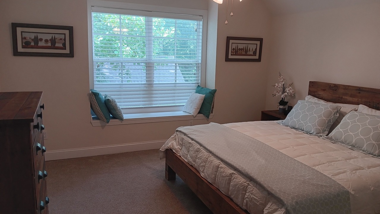 Photo of Bedroom in Carrollton