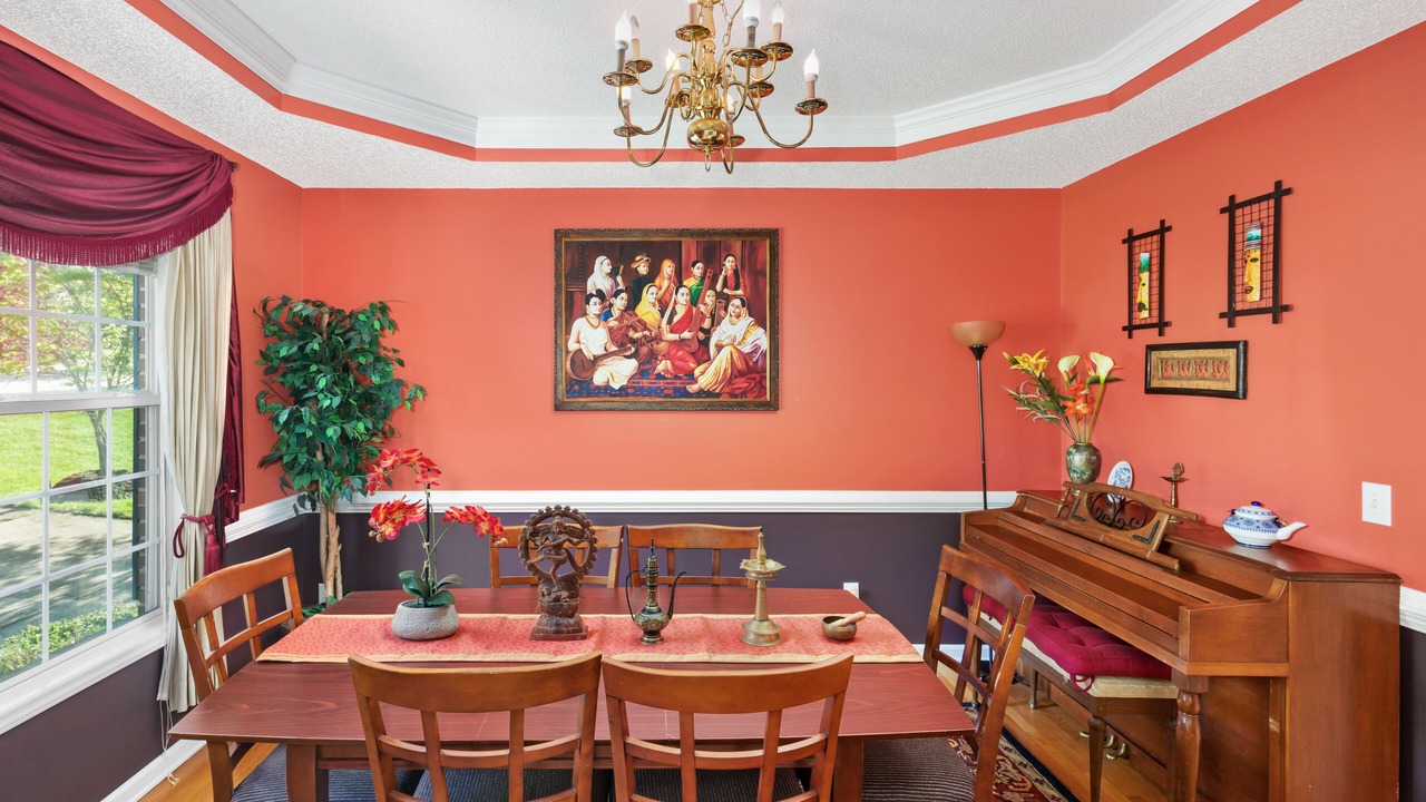 Photo of Livingroom in Chapel Hill