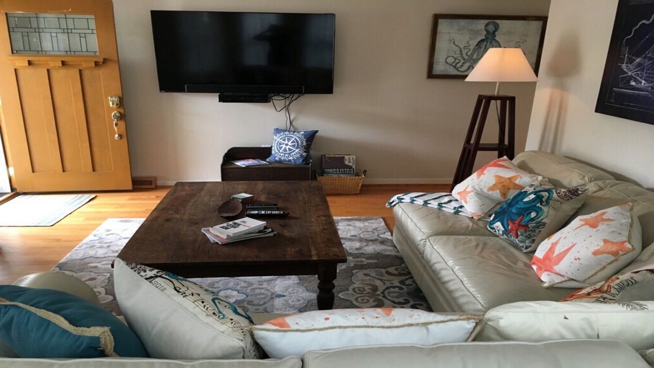 Photo of Livingroom in Eastport