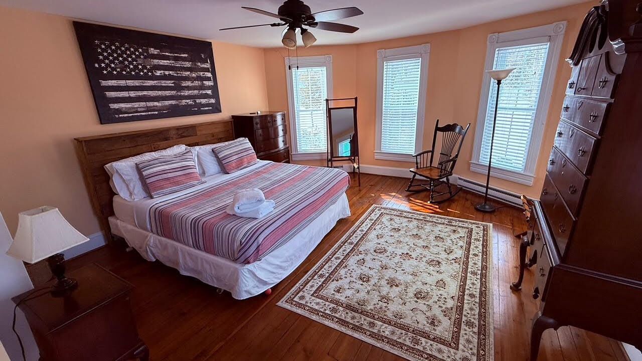 Photo of Bedroom in Ijamsville