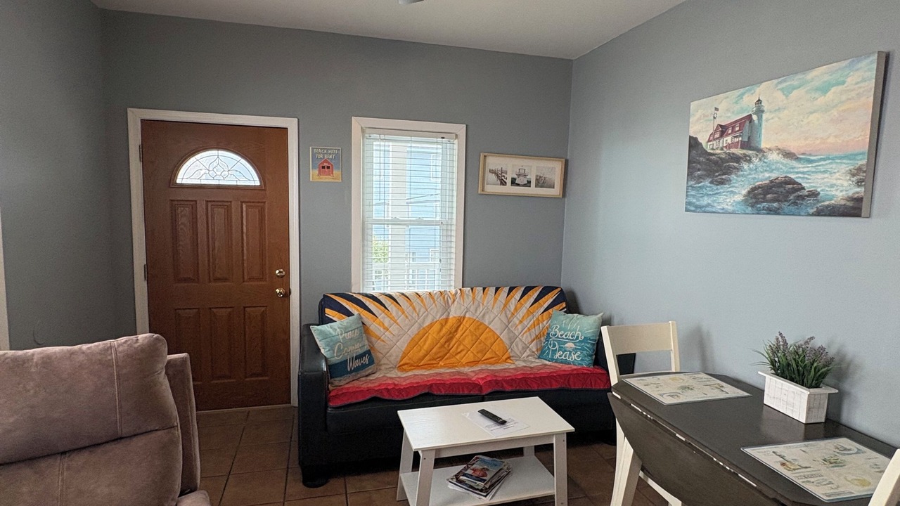 Photo of Livingroom in North End