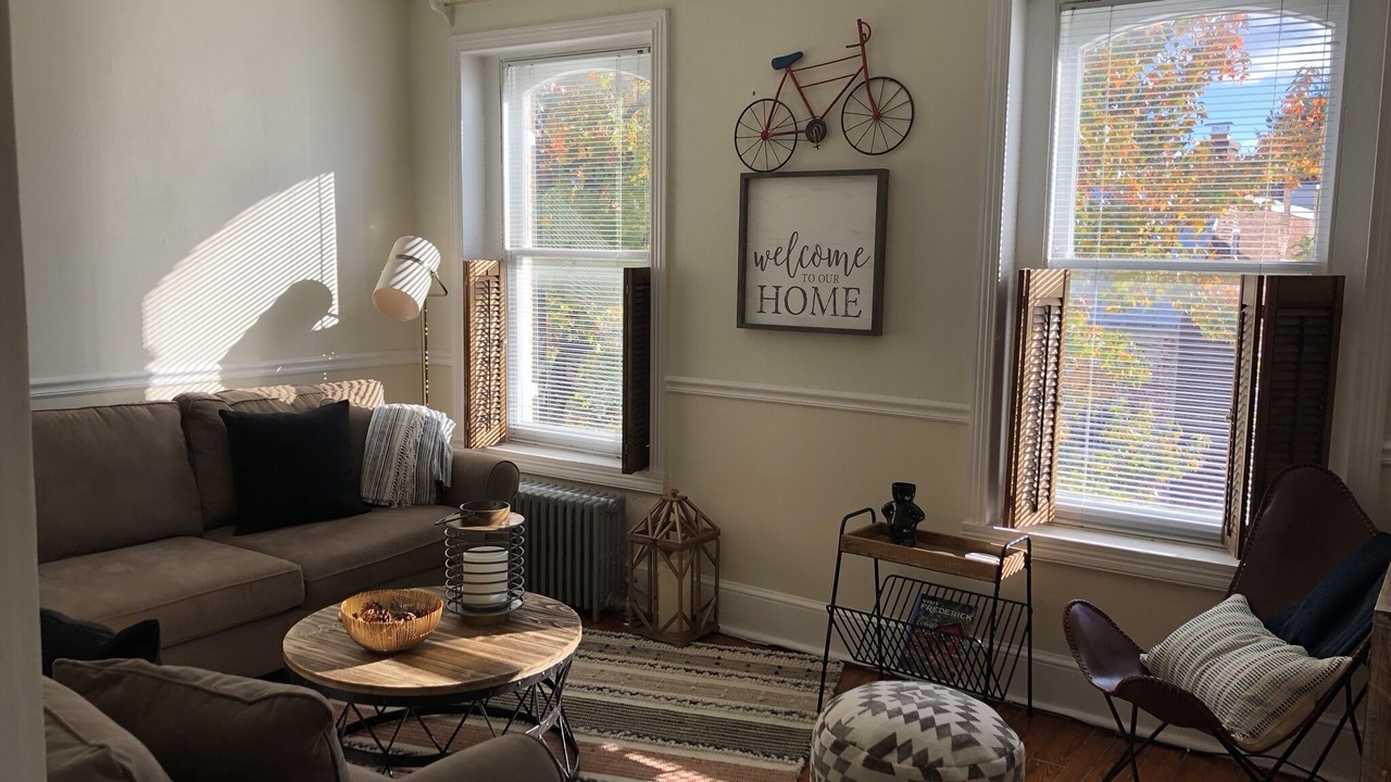 Photo of Bedroom in Downtown