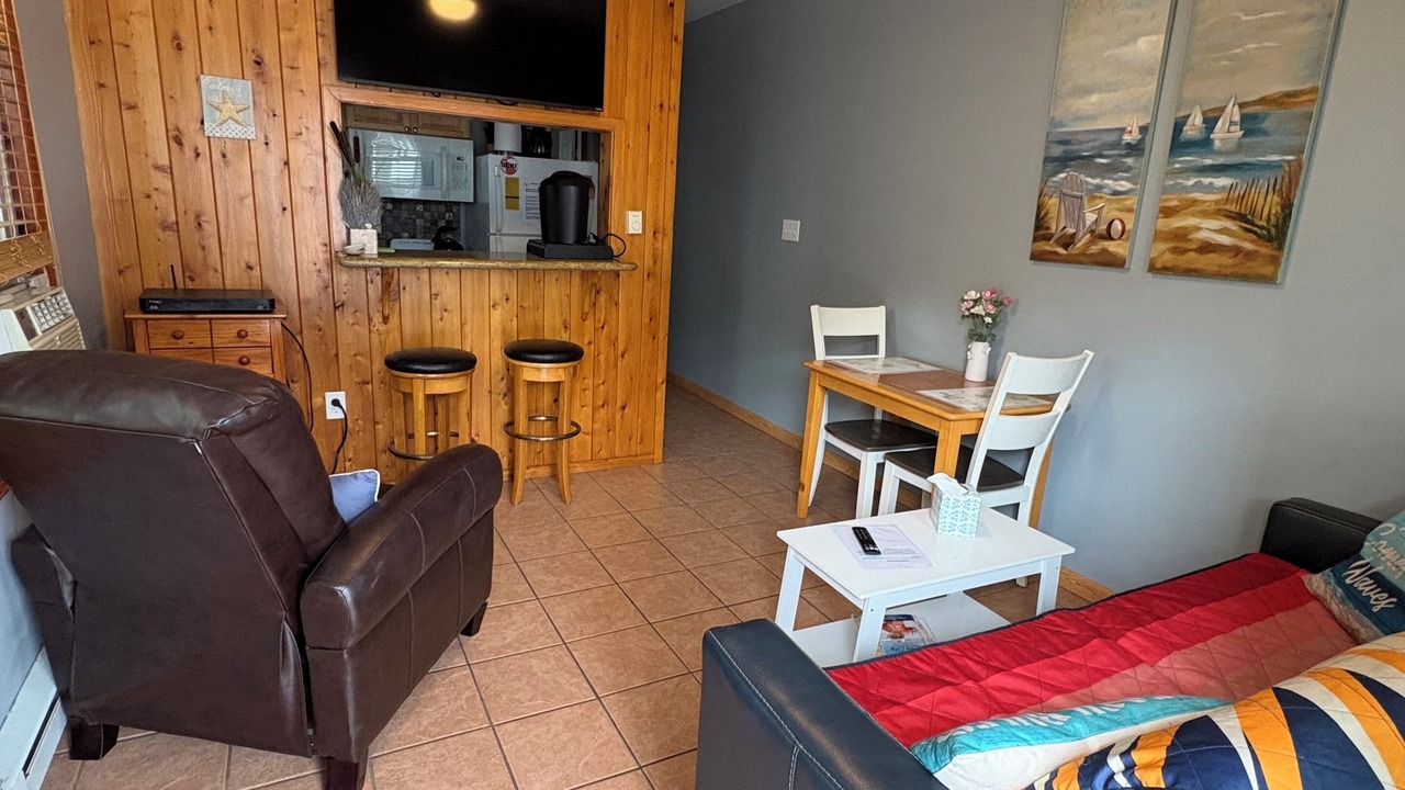 Photo of Livingroom in North End